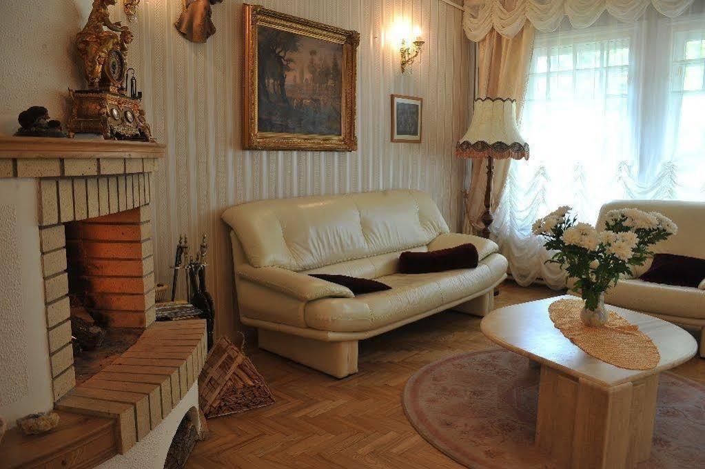 Villa Leonardo ベンツピルス エクステリア 写真